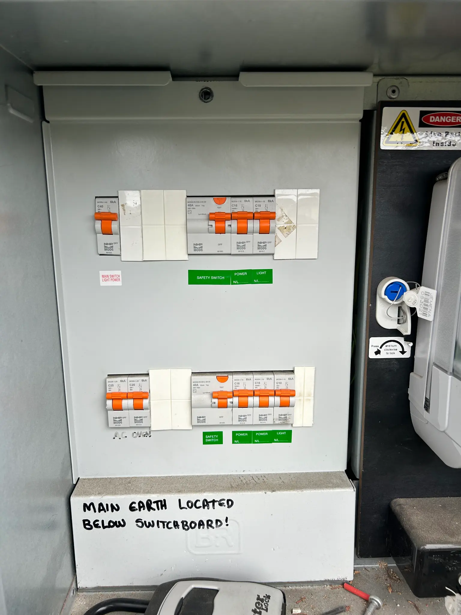 Professional pool electrical switchboard installation